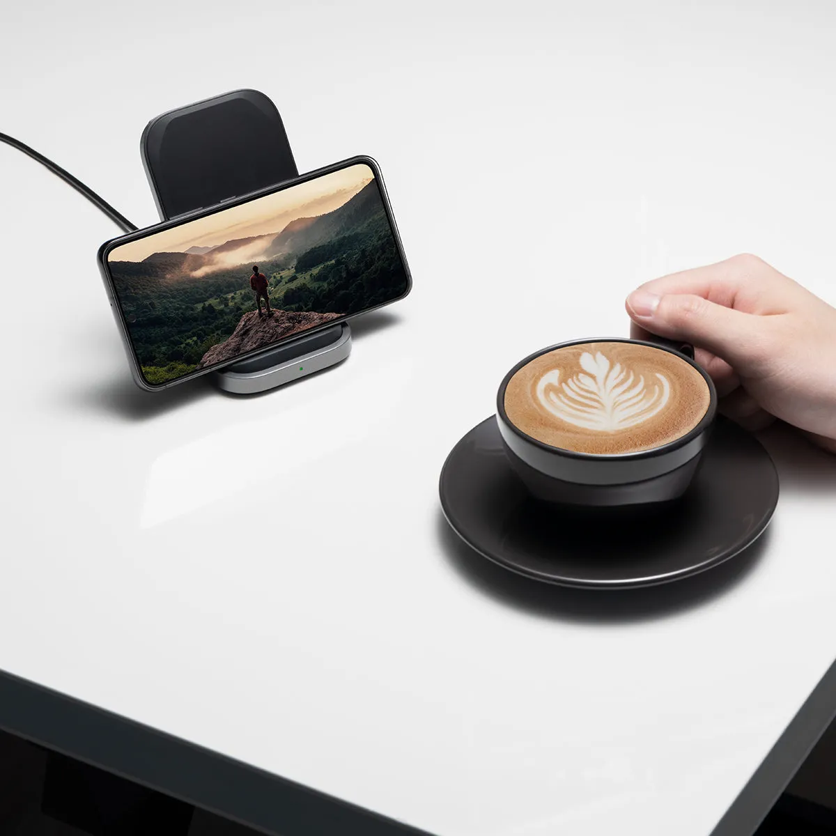 ArcField™ 15W Wireless Charger | PF2102