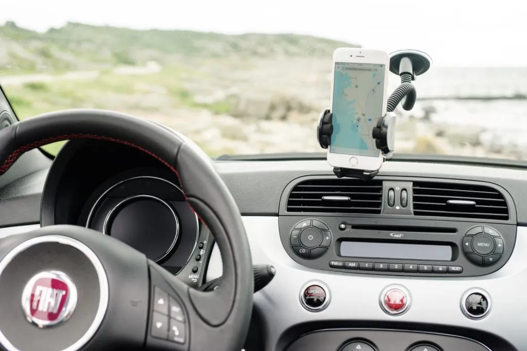 Holdit Universal Phone Holder for Windscreen - Extra Long