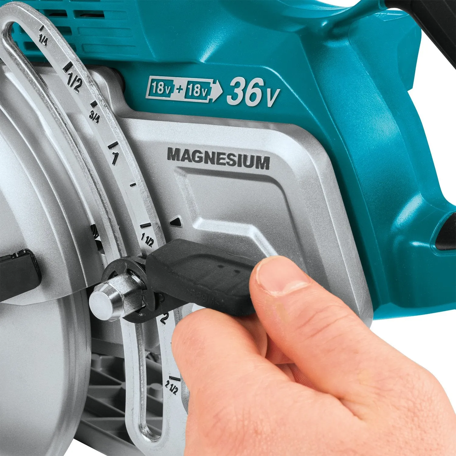 Makita (XSR01PT) 36V (18V X2) LXT® Brushless Rear Handle 7-1/4" Circular Saw Kit (5.0Ah)