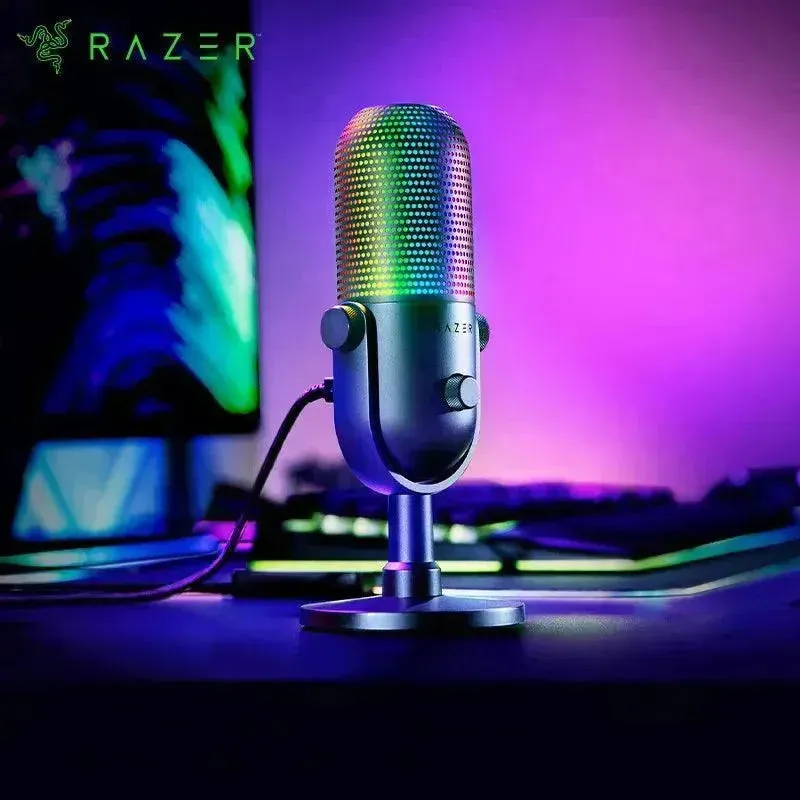 Razer Seiren V3 Chroma RGB  Supercardioid Condenser Mic