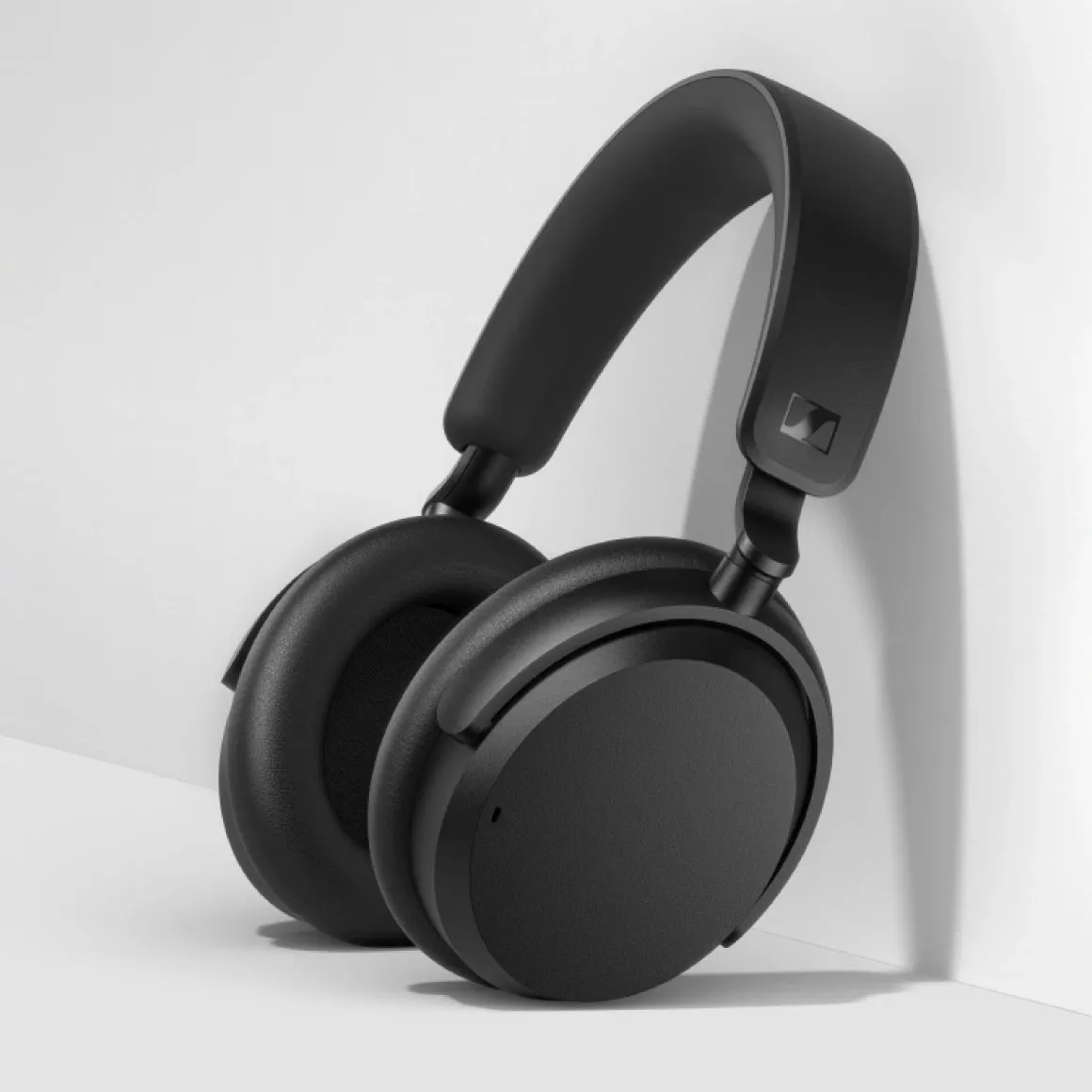 Sennheiser - ACCENTUM Wireless