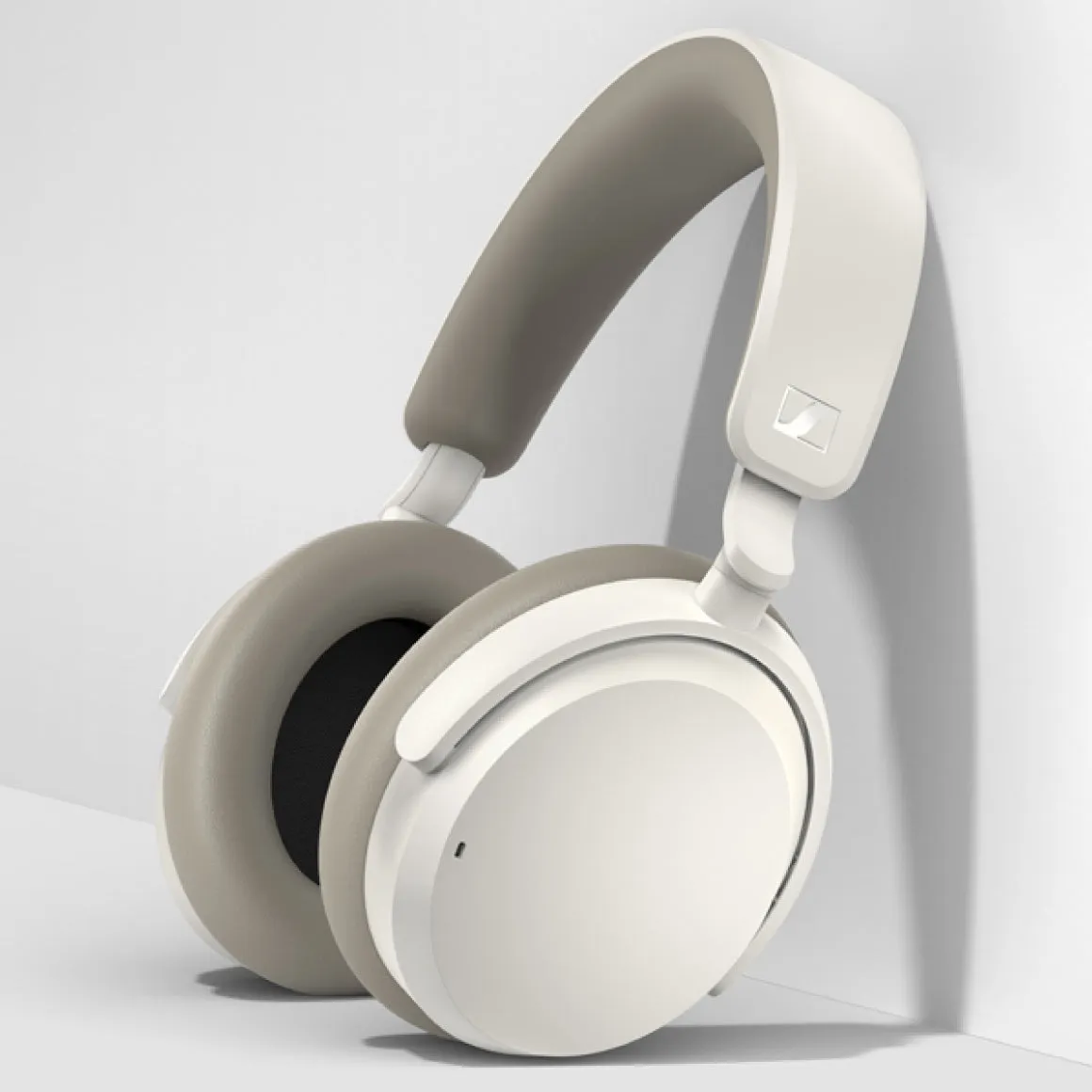 Sennheiser - ACCENTUM Wireless