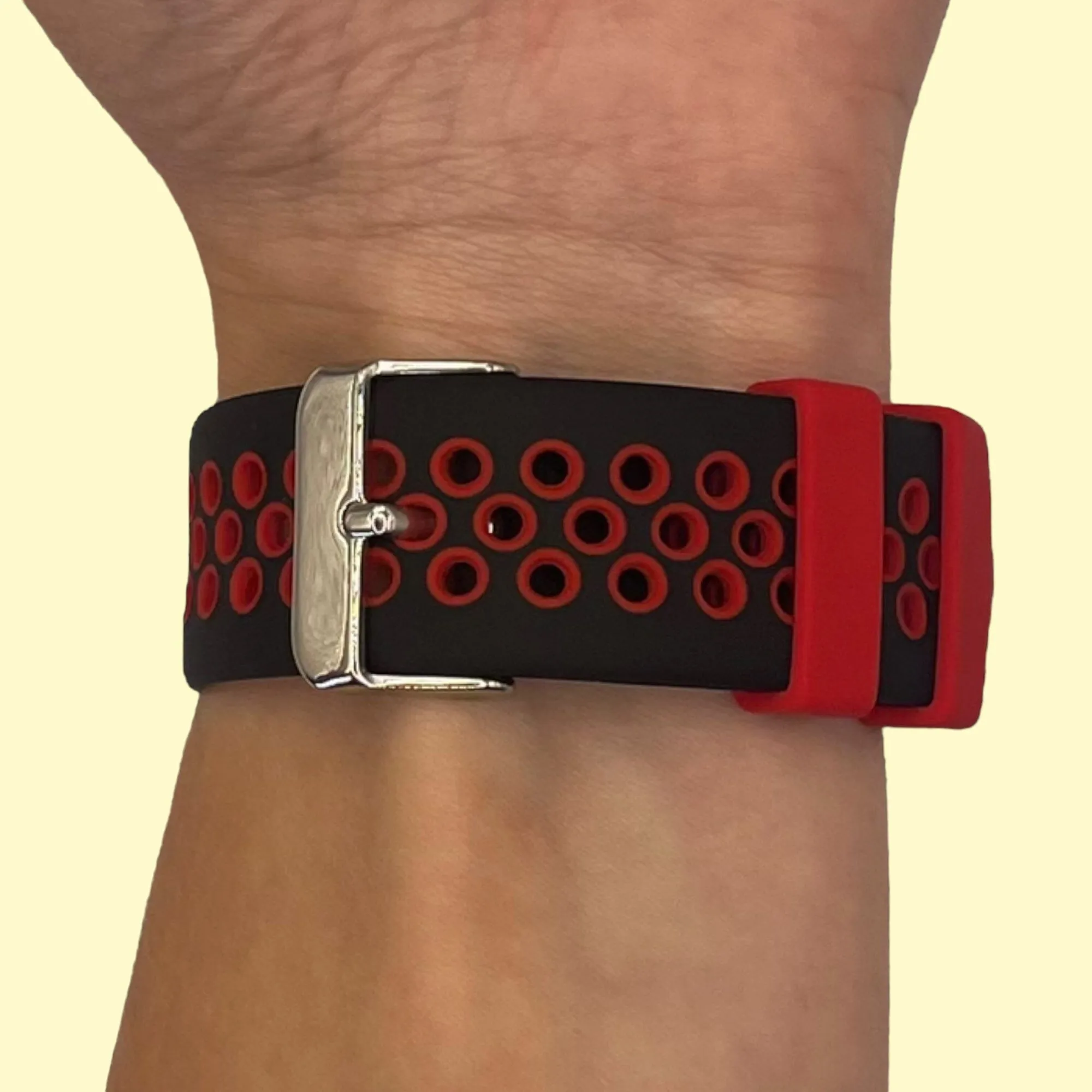 Silicone Sports Straps Compatible with the Fitbit Charge 4