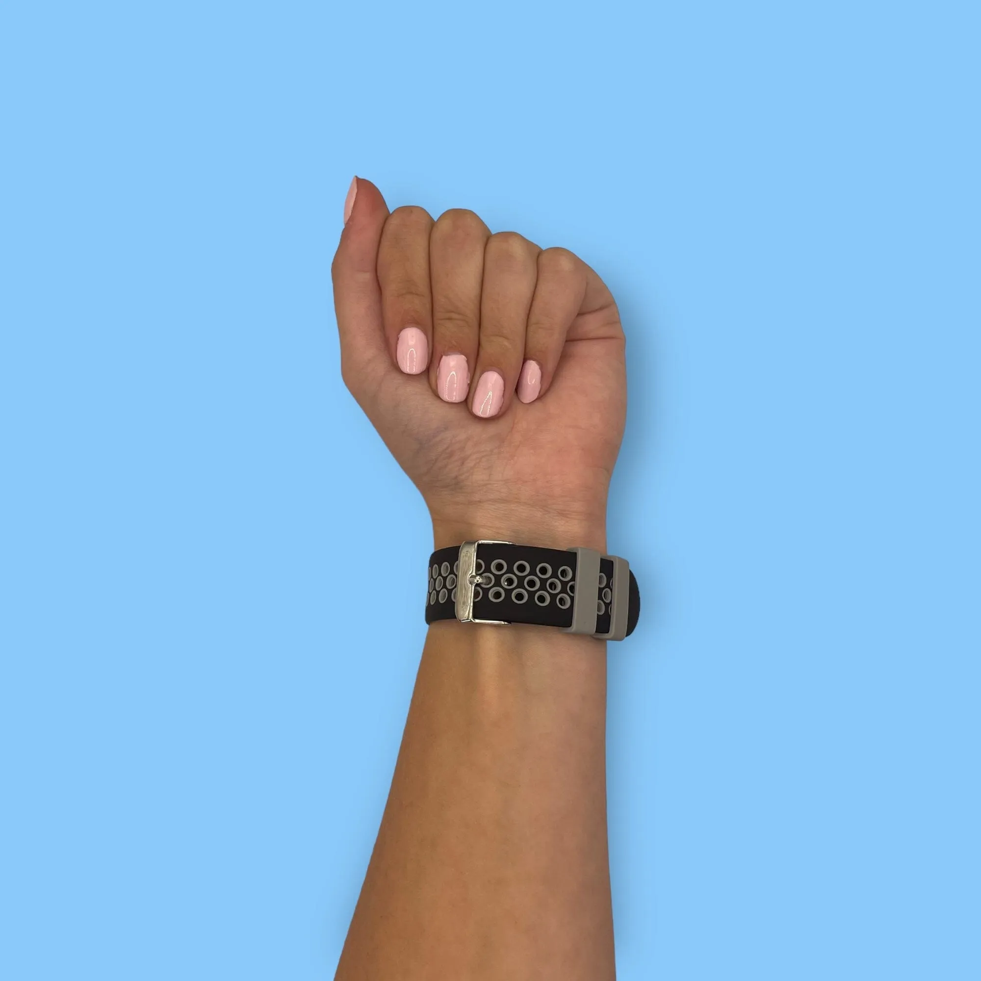 Silicone Sports Straps Compatible with the Fitbit Charge 4