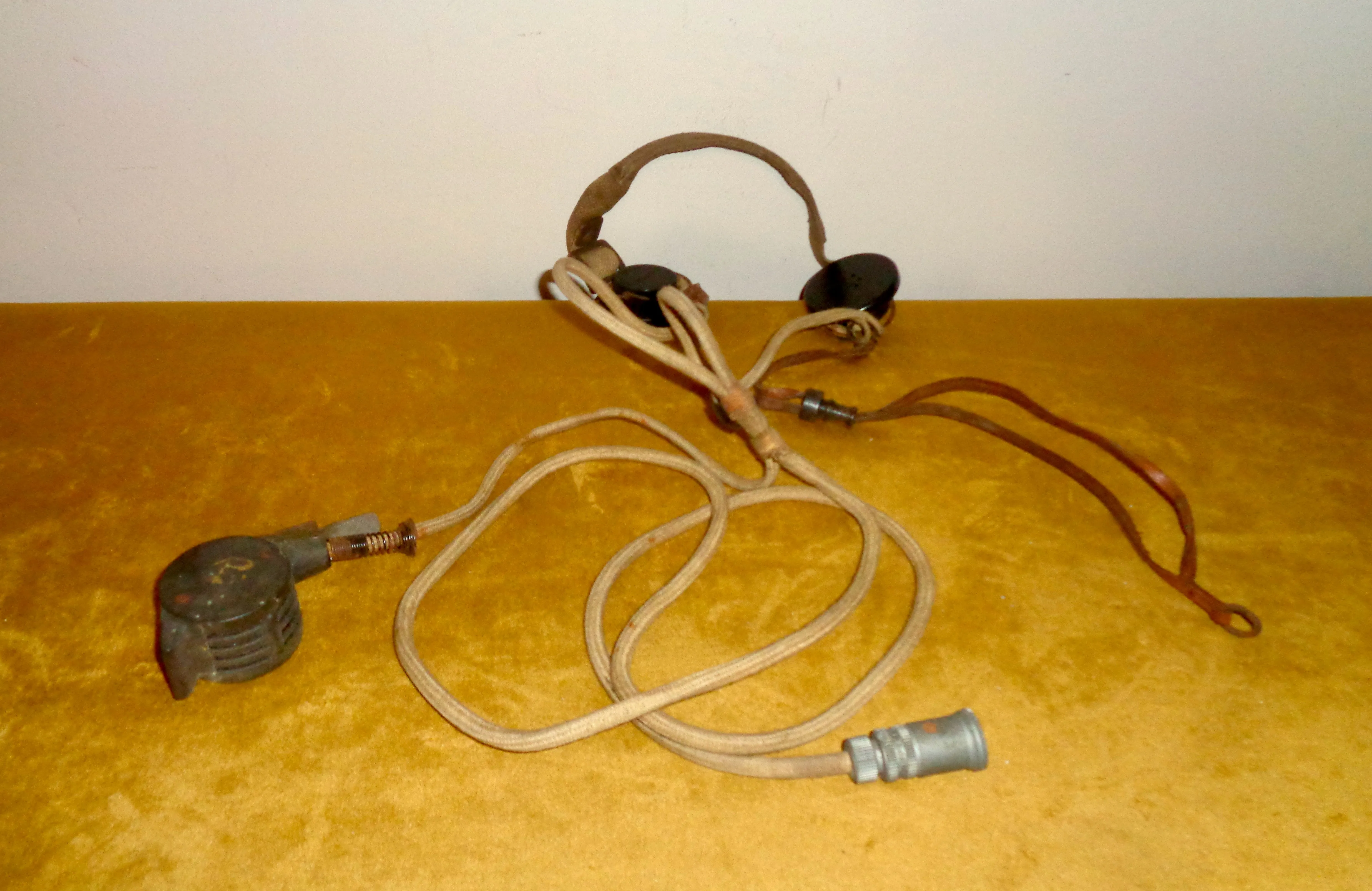 WW2 Canadian WS58 Headset Comprising Dominion Headphones with DM1 Microphone and Cannon Plug